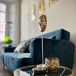 Art Of Living Luxury House In