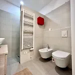Art Of Living Luxury House In * Como