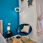 Art Of Living Luxury House In Apartment Como