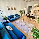 Art Of Living Luxury House In *