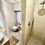 Art Of Living Luxury House In Apartment