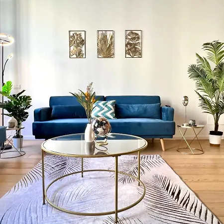 Apartment Art Of Living Luxury House In *