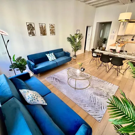 Art Of Living Luxury House In *