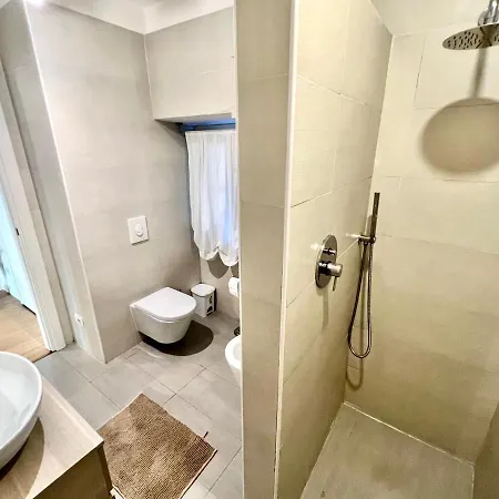 Art Of Living Luxury House In Appartement