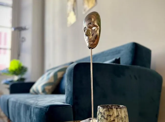 Art Of Living Luxury House In